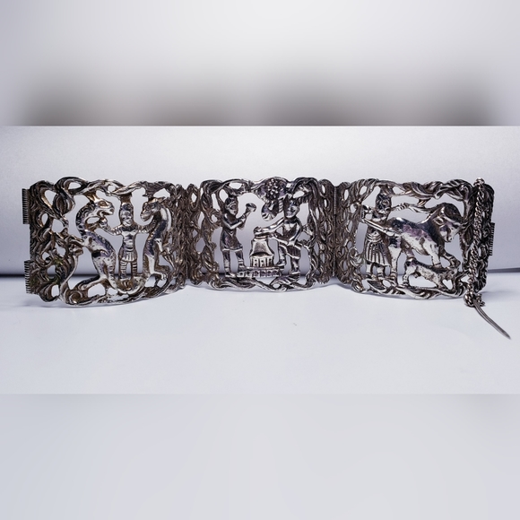 Antique Sterling Silver Ornate  Indian Storytelling Panel Bangle Bracelet 2.5" - Picture 6 of 7